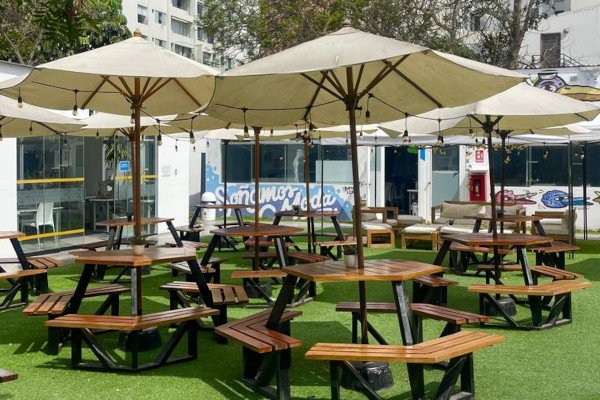 Outdoor Umbrellas LP