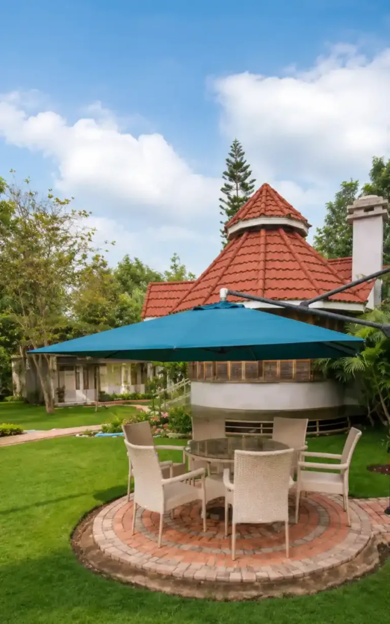 Outdoor flooring